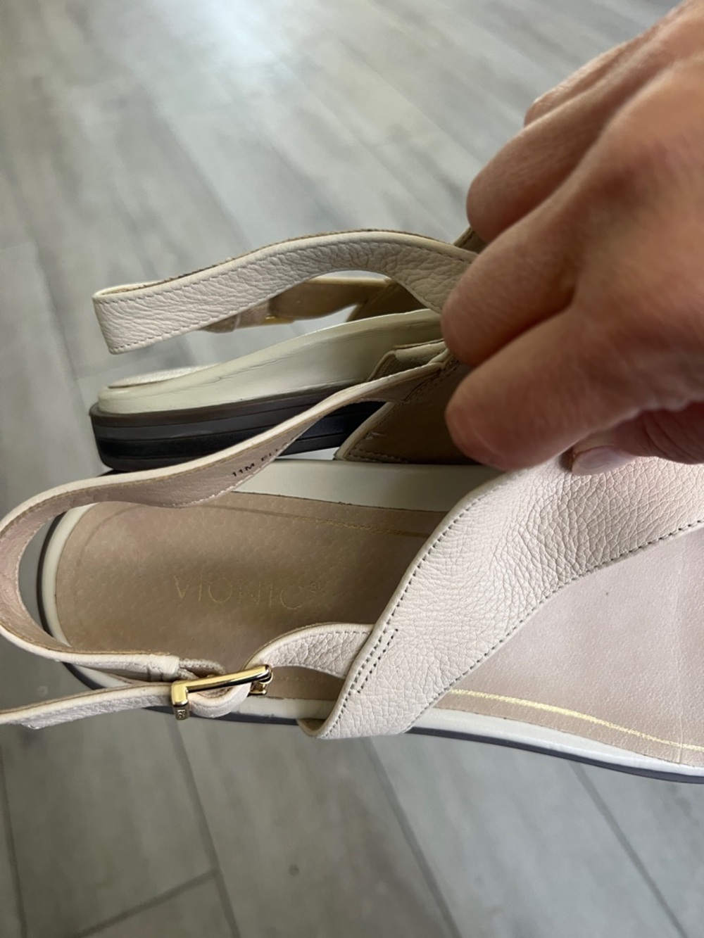 Vionic Ella Cream Leather Slingback comfort support Sandals size 11 - Picture 5 of 9